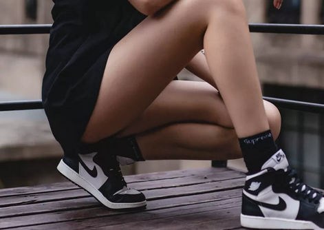 yeezy老爹鞋与AJ1如何穿搭好看 女生穿yeezy老爹鞋和AJ1哪个更好看 yeezy老爹鞋与AJ1如何穿搭好看 女生穿yeezy老爹鞋和AJ1哪个更好看